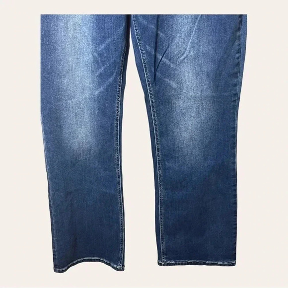 0497W. MAURICES MEDIUM‎ WASH DENIM JEANS SIZE 15/16 NON DISTRESSED - Picture 4 of 10